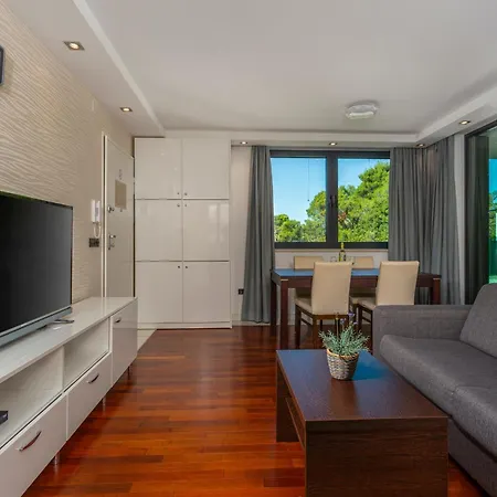Apartament Velora
